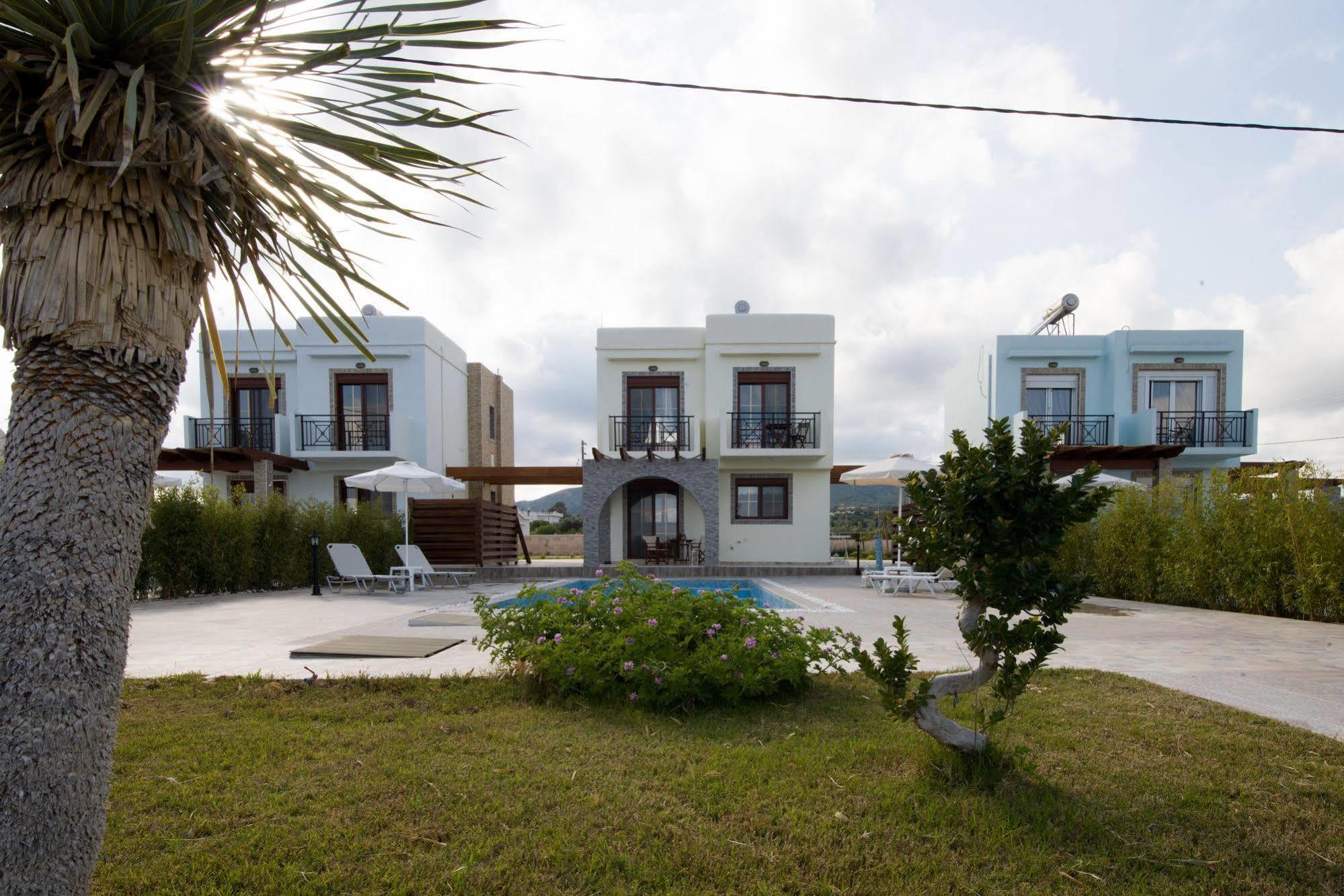 Petra Villas Gennadi Exterior photo